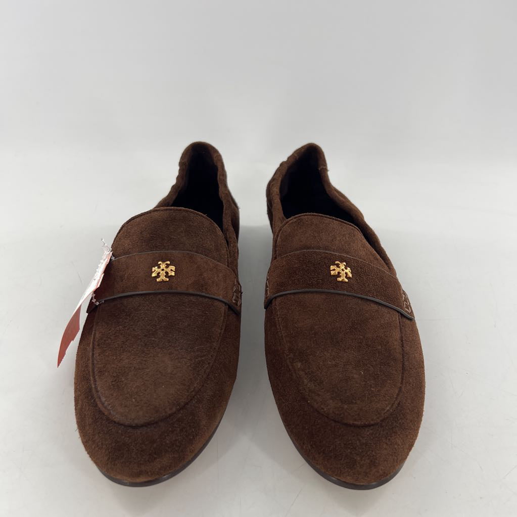 8.5 suede loafer