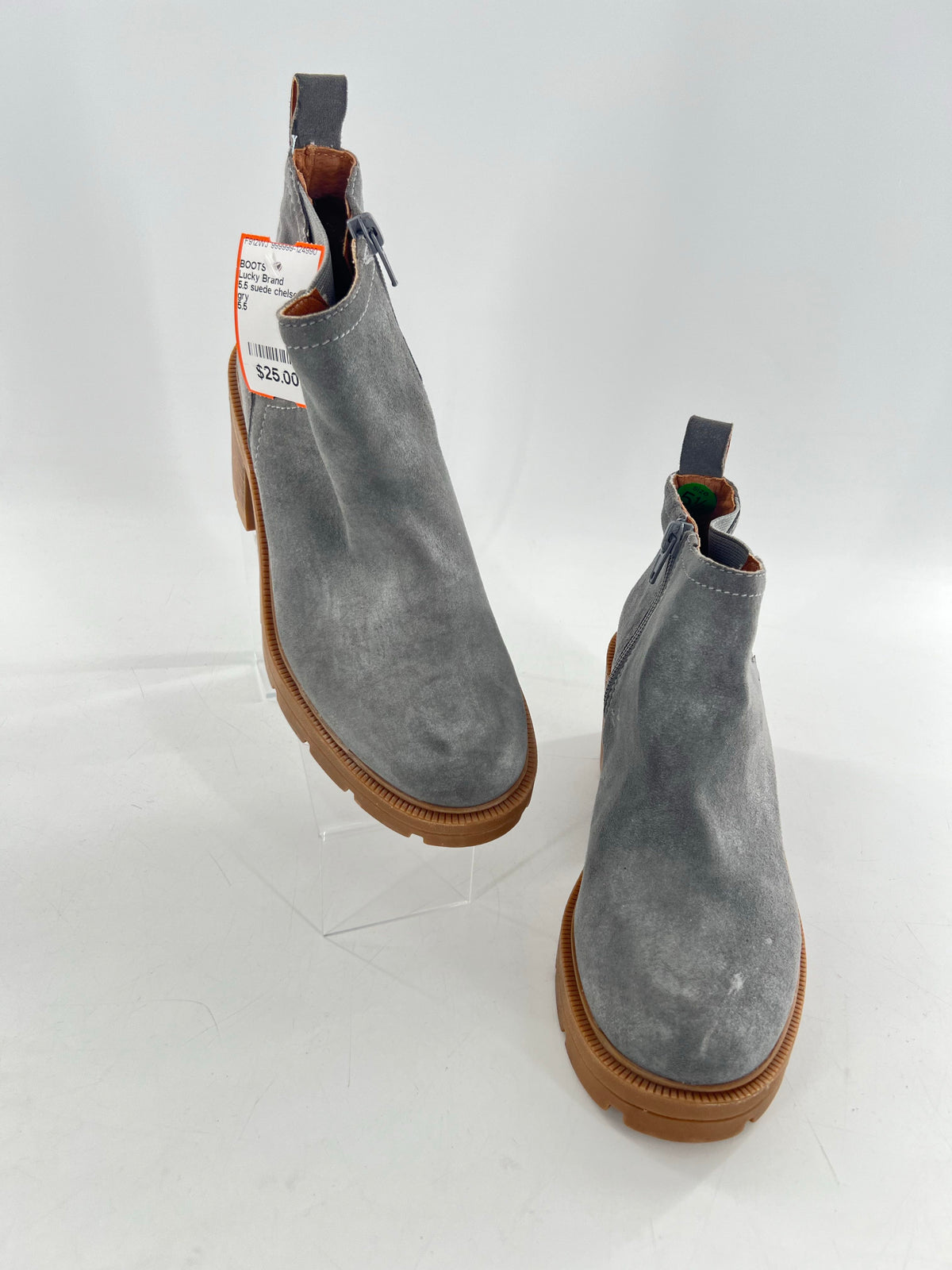 5.5 suede chelsea boot