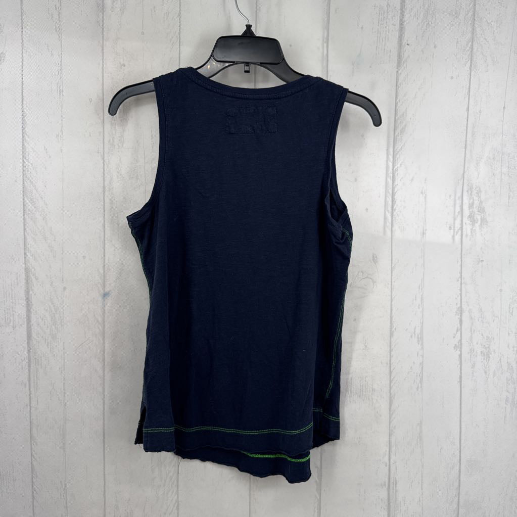XS scoop neck tank