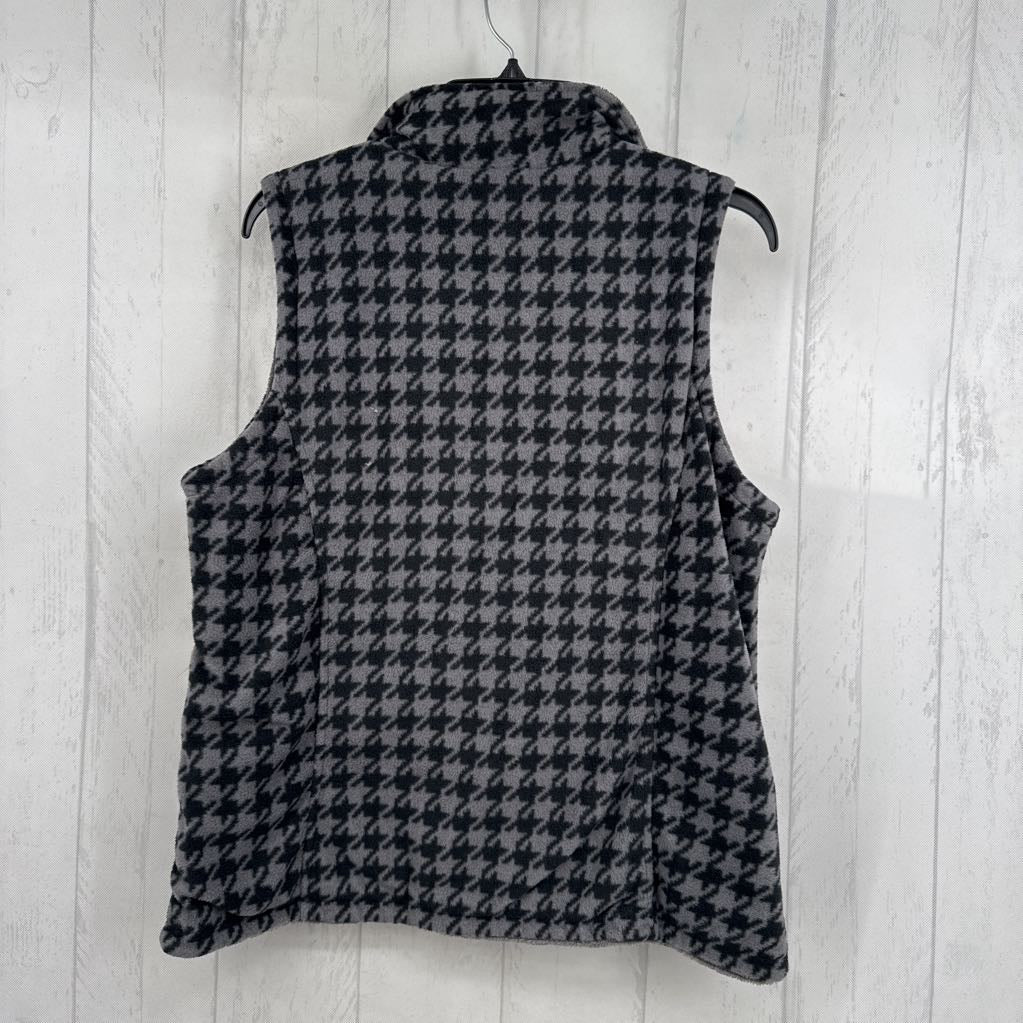 L fleece vest