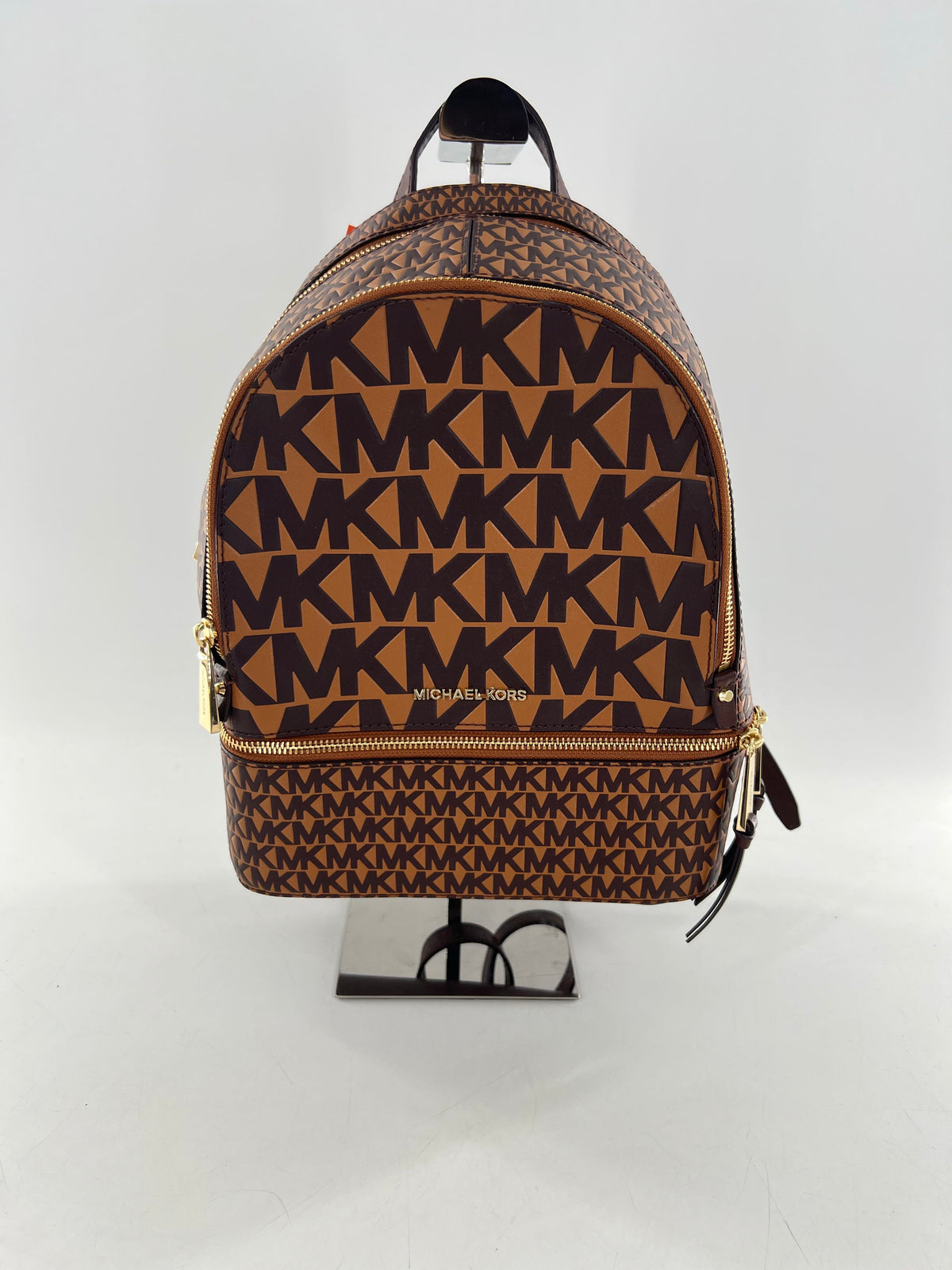 R328 monogram logo double zip med backpack
