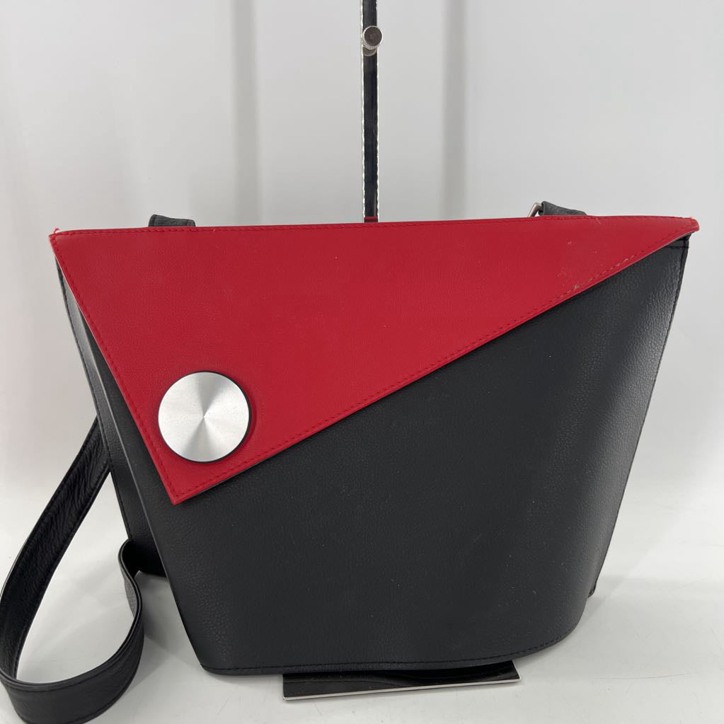colorblock flap magnetic twist lock closure crossbody