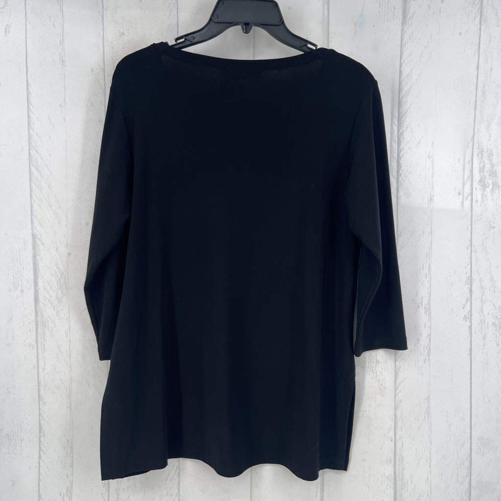 8 v-neck 3/4 slv top
