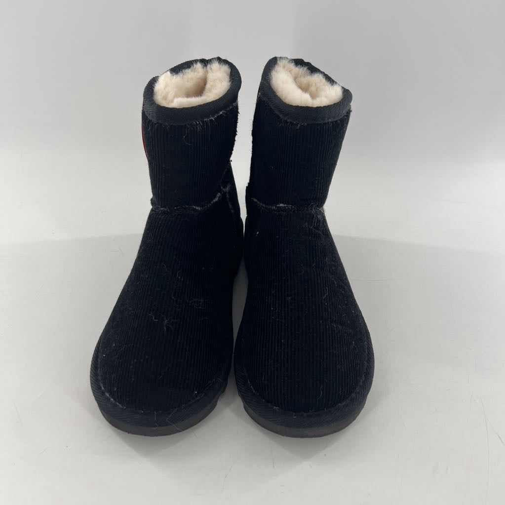 7 faux fur lined corduroy boot