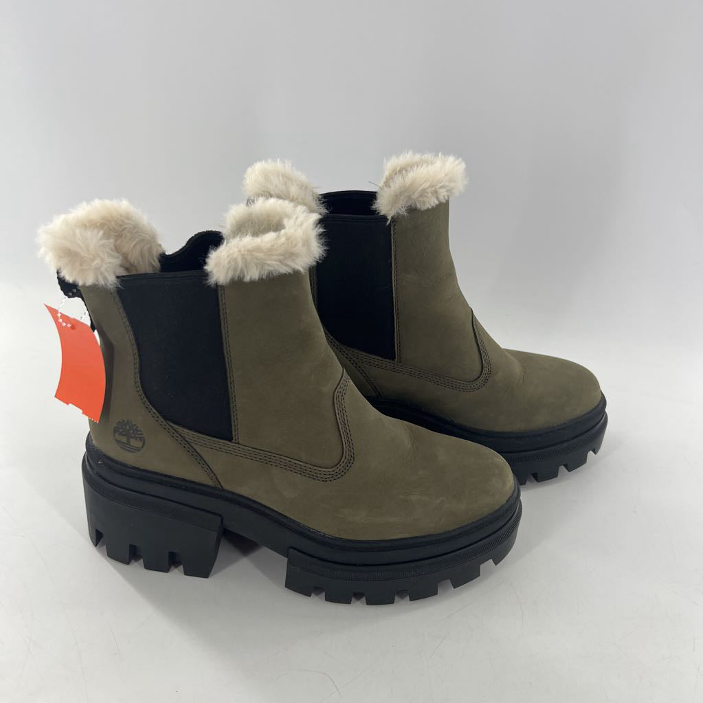 7.5 sherpa lined platform chelsea boot