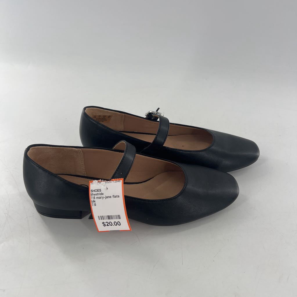 7.5 mary-jane flats