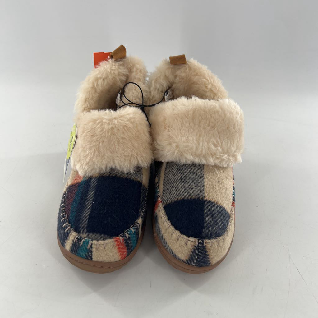 7 plaid faux fur lined slip on bootie