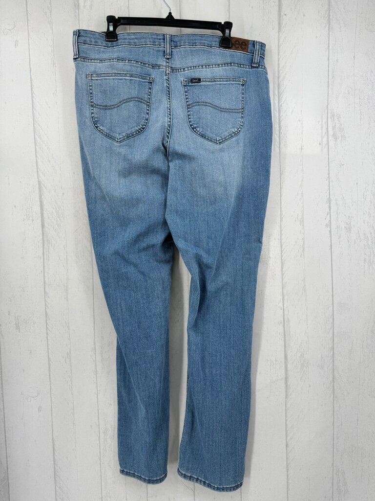 16L mid-rise straight leg jean