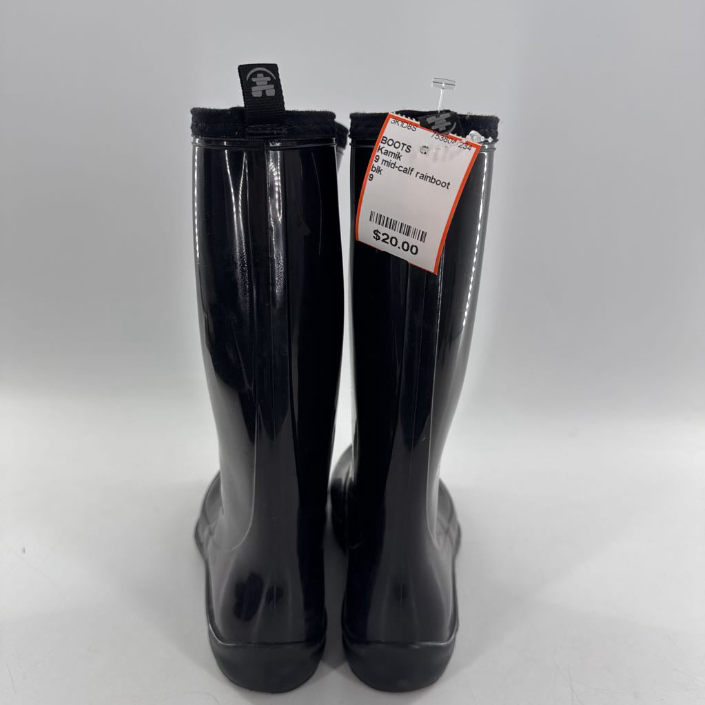 9 mid-calf rainboot