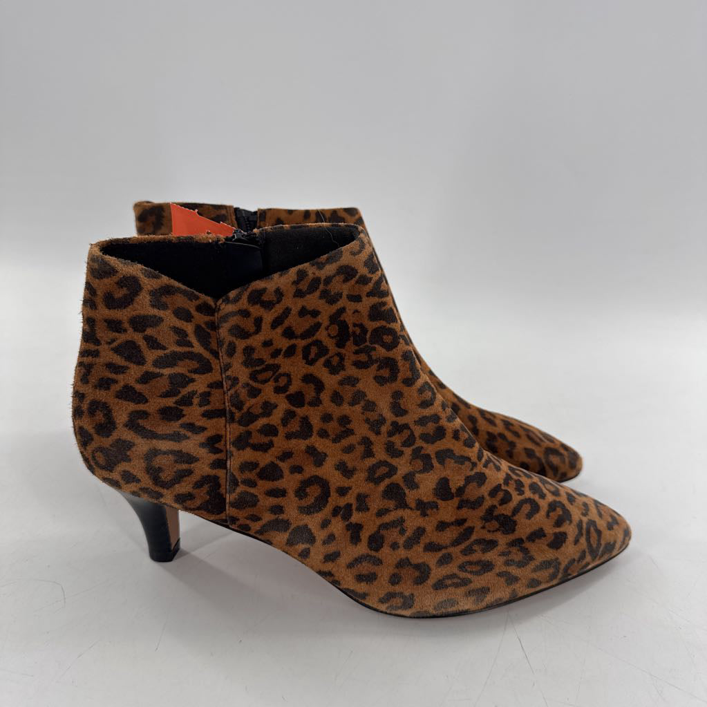 8 animal print kitten heel bootie