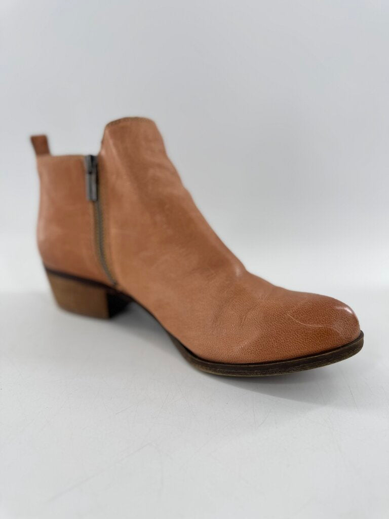 9 leather bootie