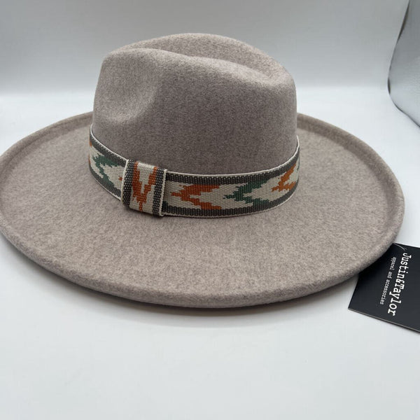 Grey felt fedora hat