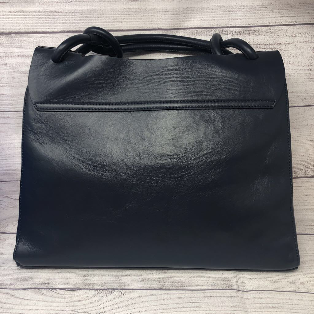 Leather flap front knotted strap