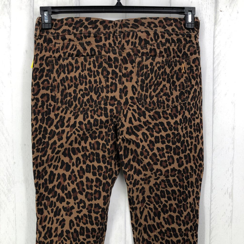 8 Leopard jean