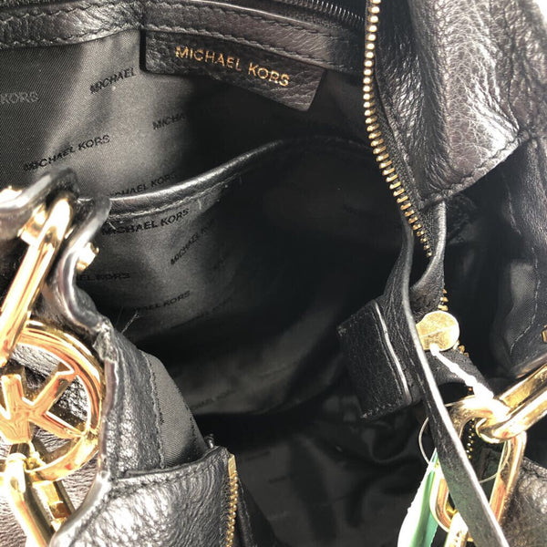 chain strap hobo shoulder bag