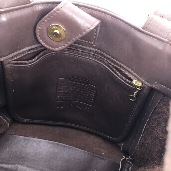 vintage buckle strap shoulder bag