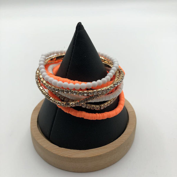 8 Stranded bracelet wht,coral,orange