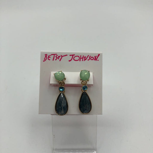 R45 Betsey Johnson Green/blue drop earrings