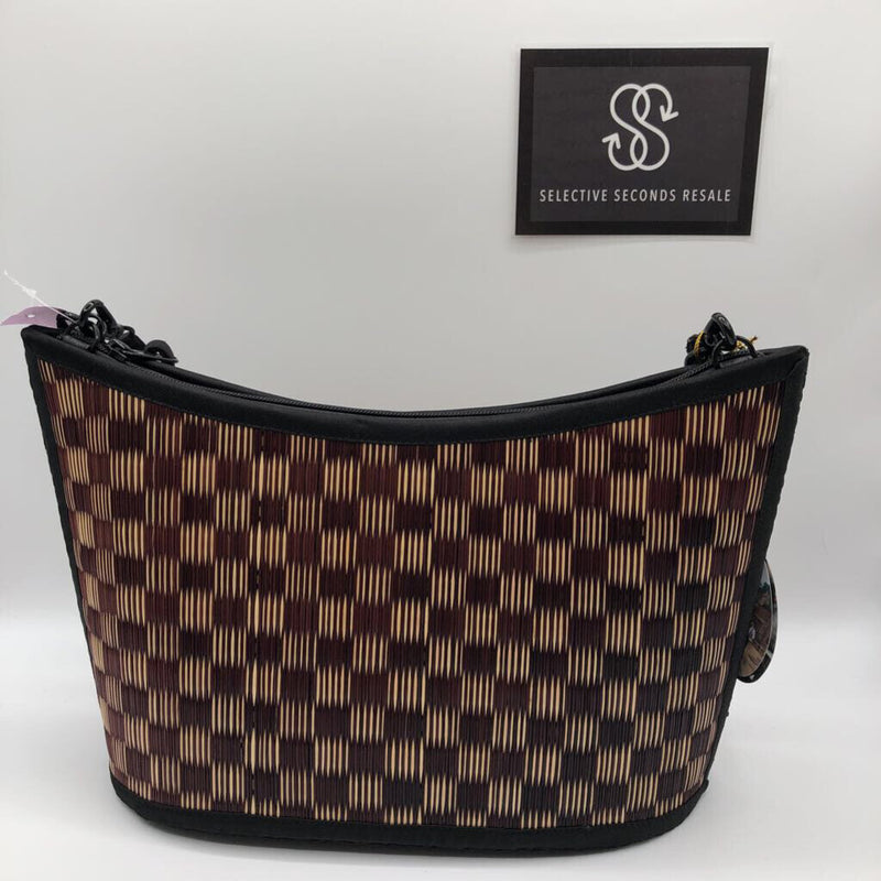 NWT lg basket zip top shoulder bag