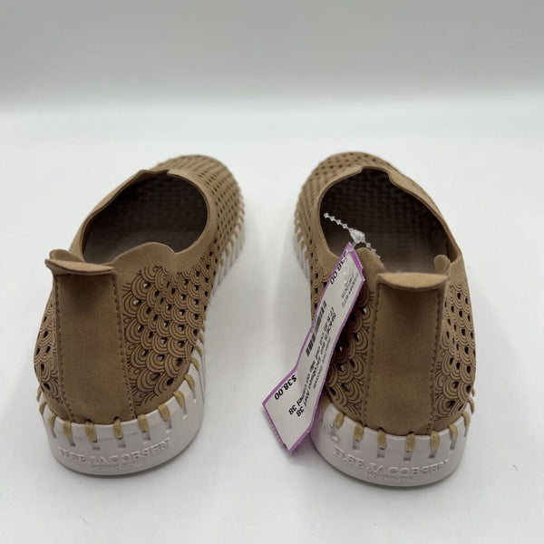 Nwt 38 (7.5-8) cut out slip on
