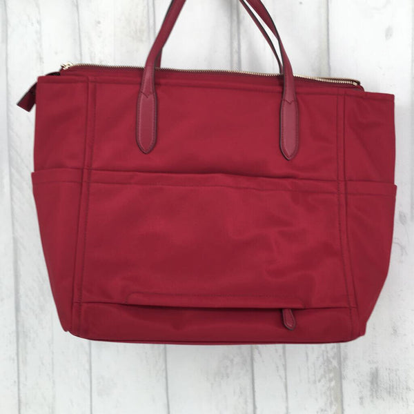 nylon tote w/ zip/open pockets