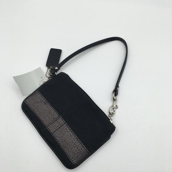 signature wristlet