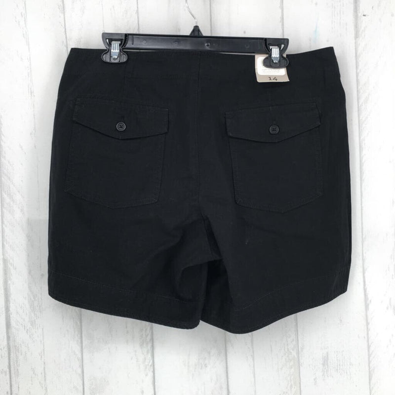 R35 14 slant pocket short