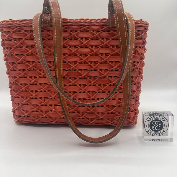 woven straw tote