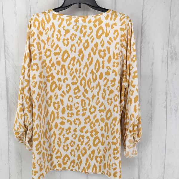 R50 1x animal charmeuse top