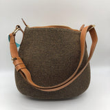 R300+ Straw Front pocket crossbody