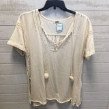 XL cuff s/s criss cross top