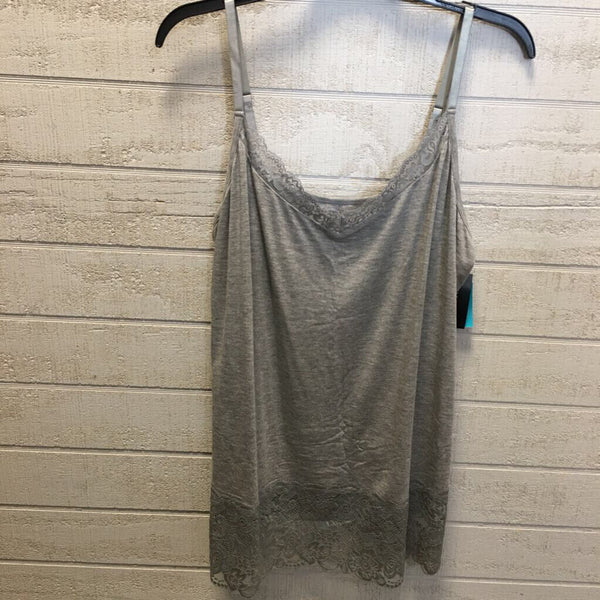 R30 18/20 lace trimmed cami tank