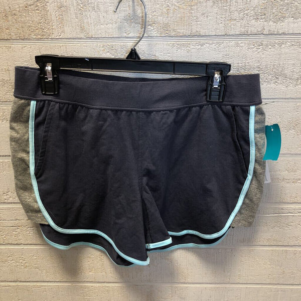 M color block running short