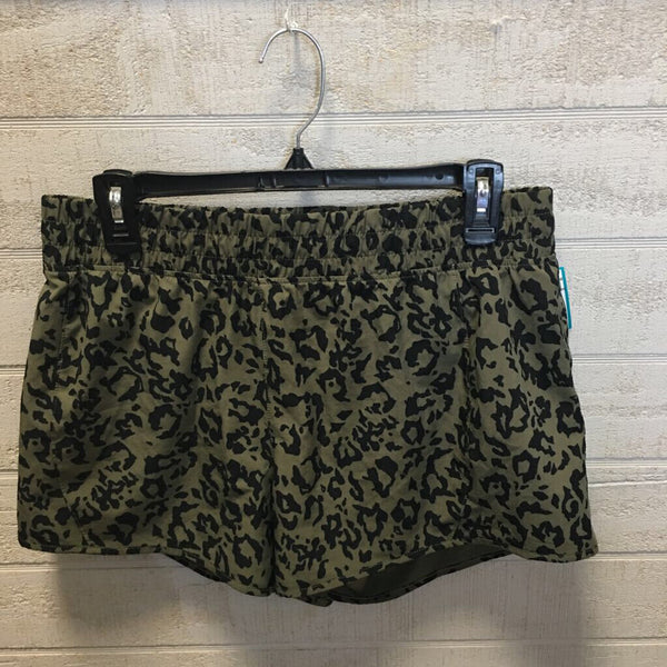 M animal print running short