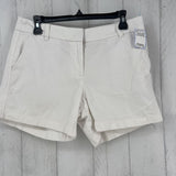 8 slant pocket short