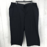 R32 18 Drawstring capris