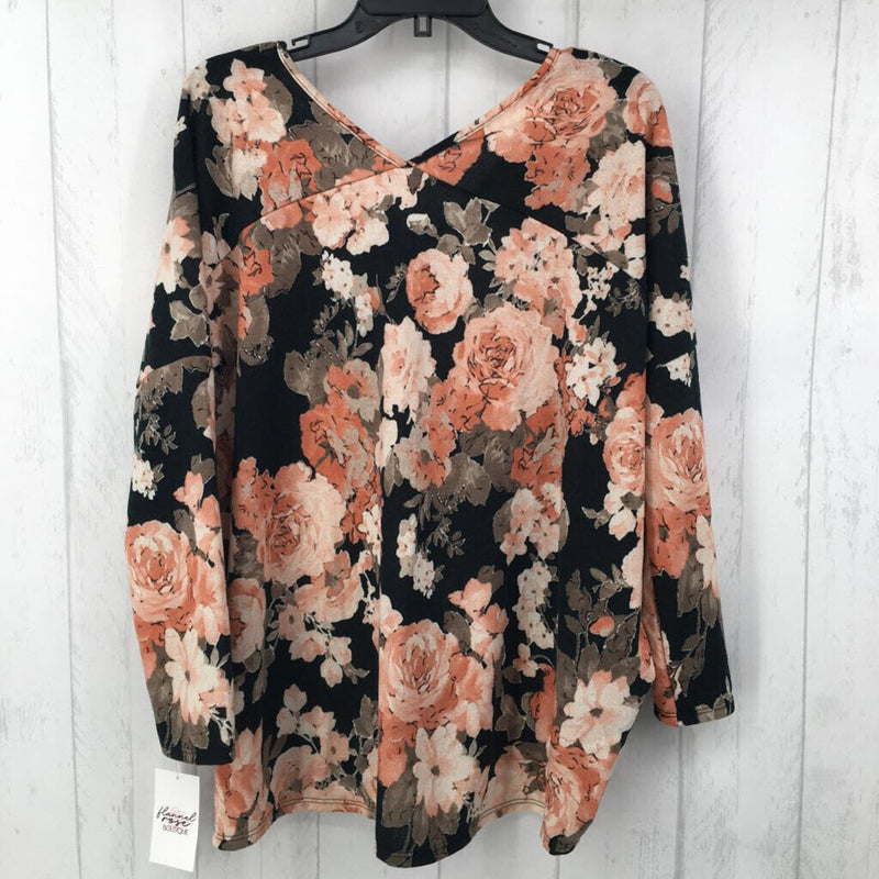 NWT L l/s floral top