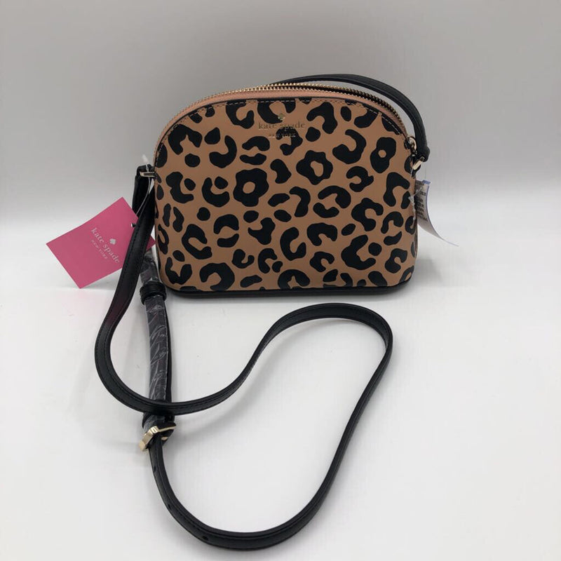 R239 sm leopard dome crossbody