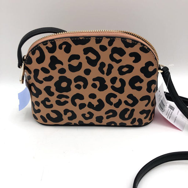 R239 sm leopard dome crossbody