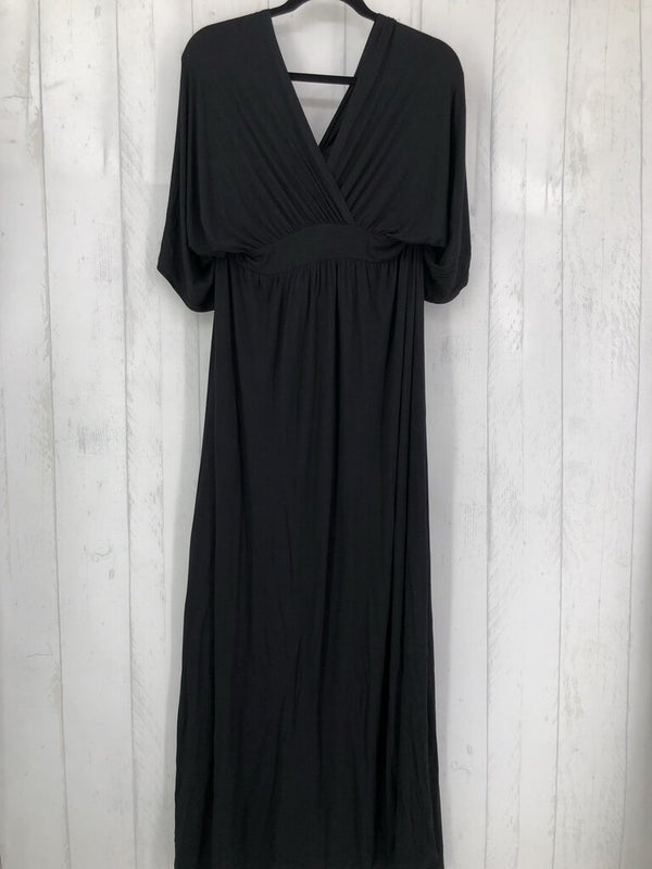 1x tie halter maxi dress