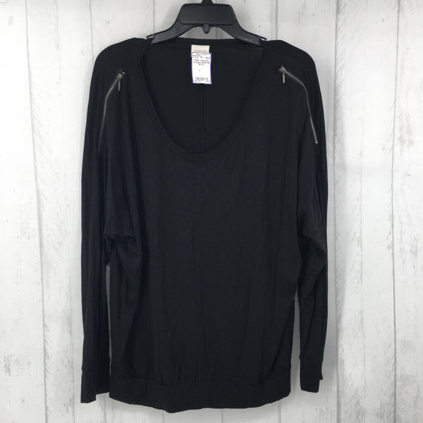 XL l/s zipper detail top