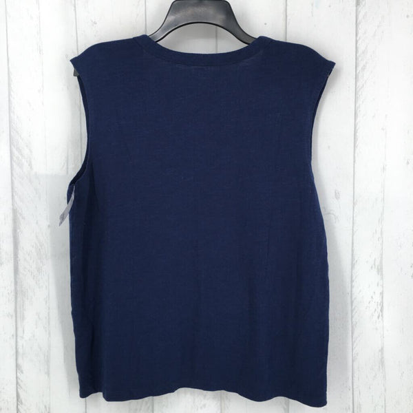 L Scoop Neck Tee