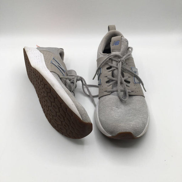 10M grey mixed media sneaker