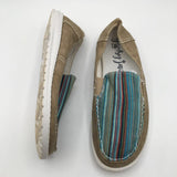 9.5 canvas striped slip on