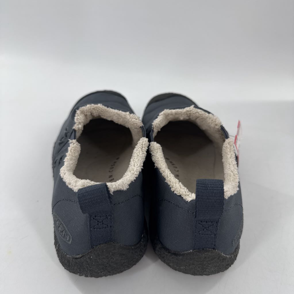 7 sherpa lined slip ons