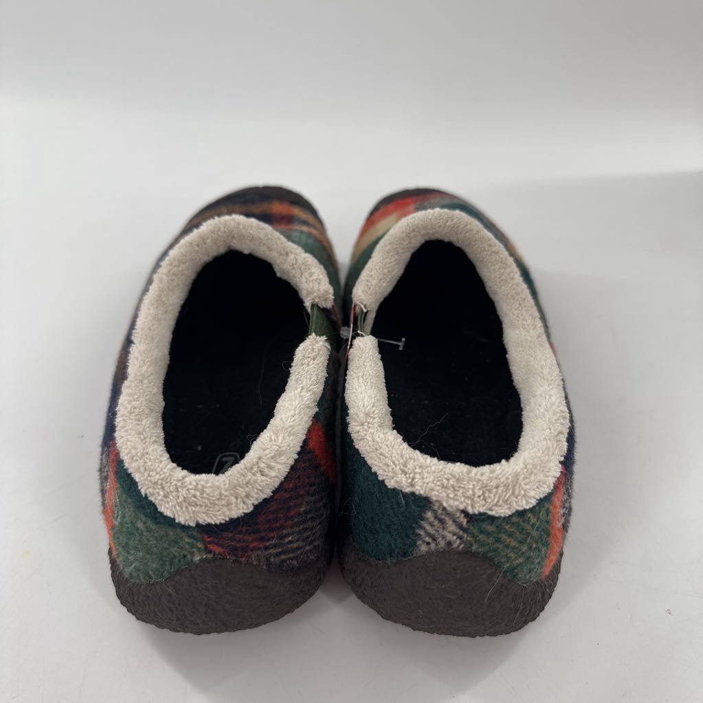7 plaid sherpa lined slip ons