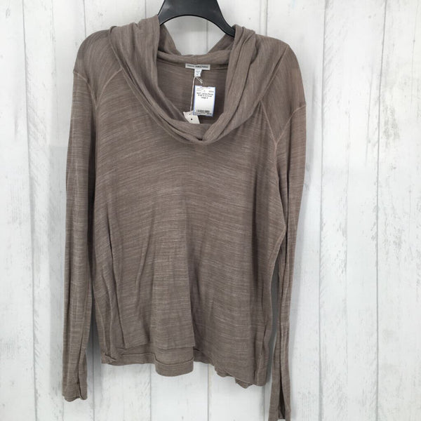 R135 4 l/s Cowl