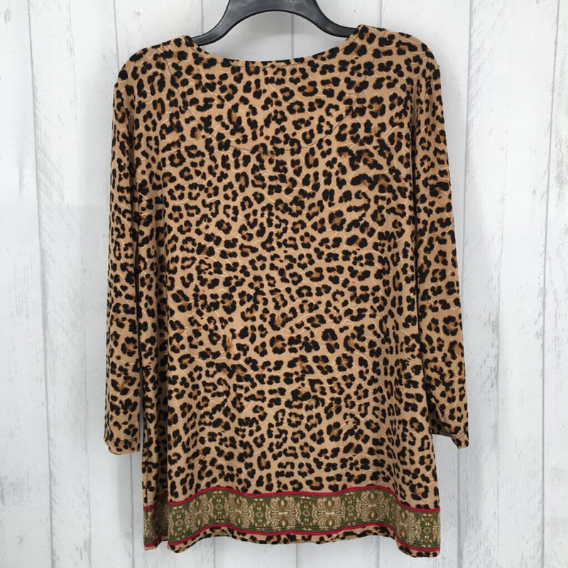 NWT XL 3/4 slv animal print top