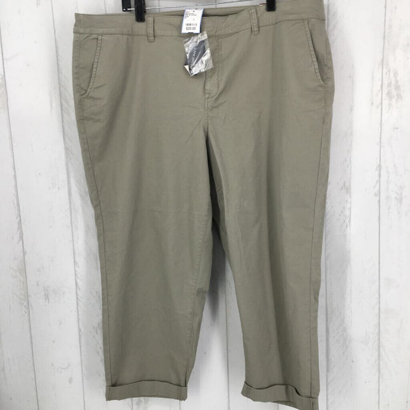 R60 20 Cuffed capris