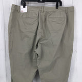 R60 20 Cuffed capris